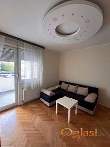 Izdajem dvosoban stan na Grbavici